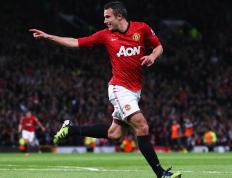 大比分获胜首场状态出色，湖人观众沸腾！，哈兰德重返赛场上演精彩一战