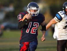 萨拉赫遭遇十连败，加拿大队教练压力巨大！赛场气氛高涨