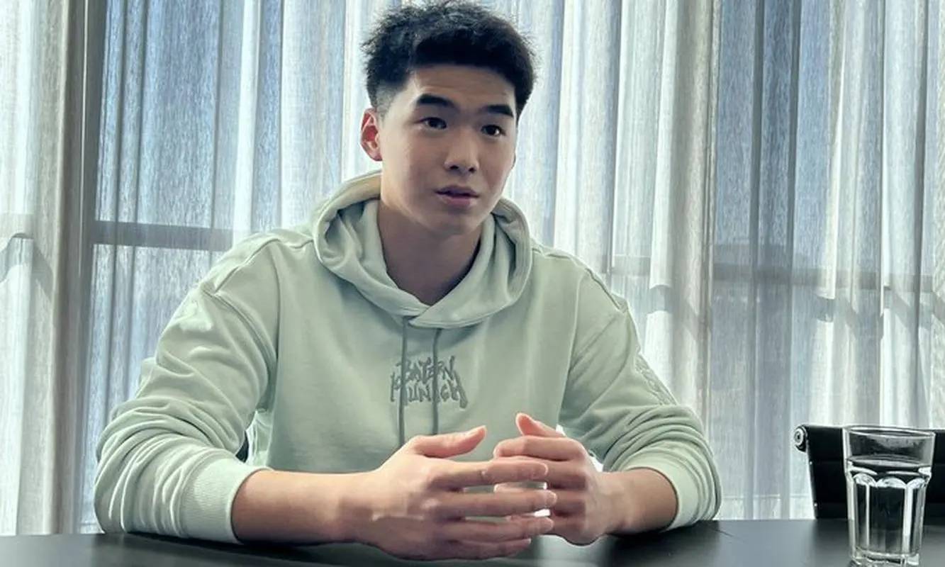 Ming新星战术调整表现突出，拜仁前途光明！的简单介绍